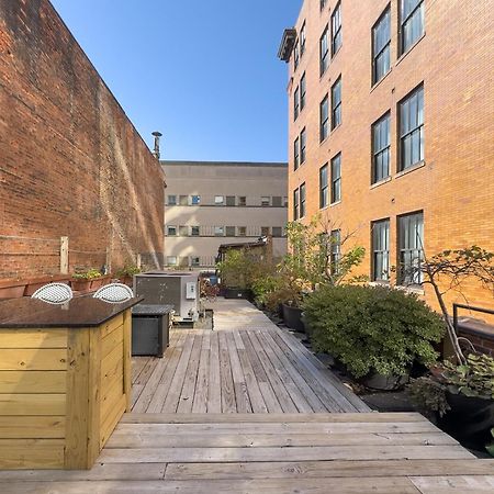 The Historic Lyric Penthouse With Private Rooftop Cincinnati Exterior foto