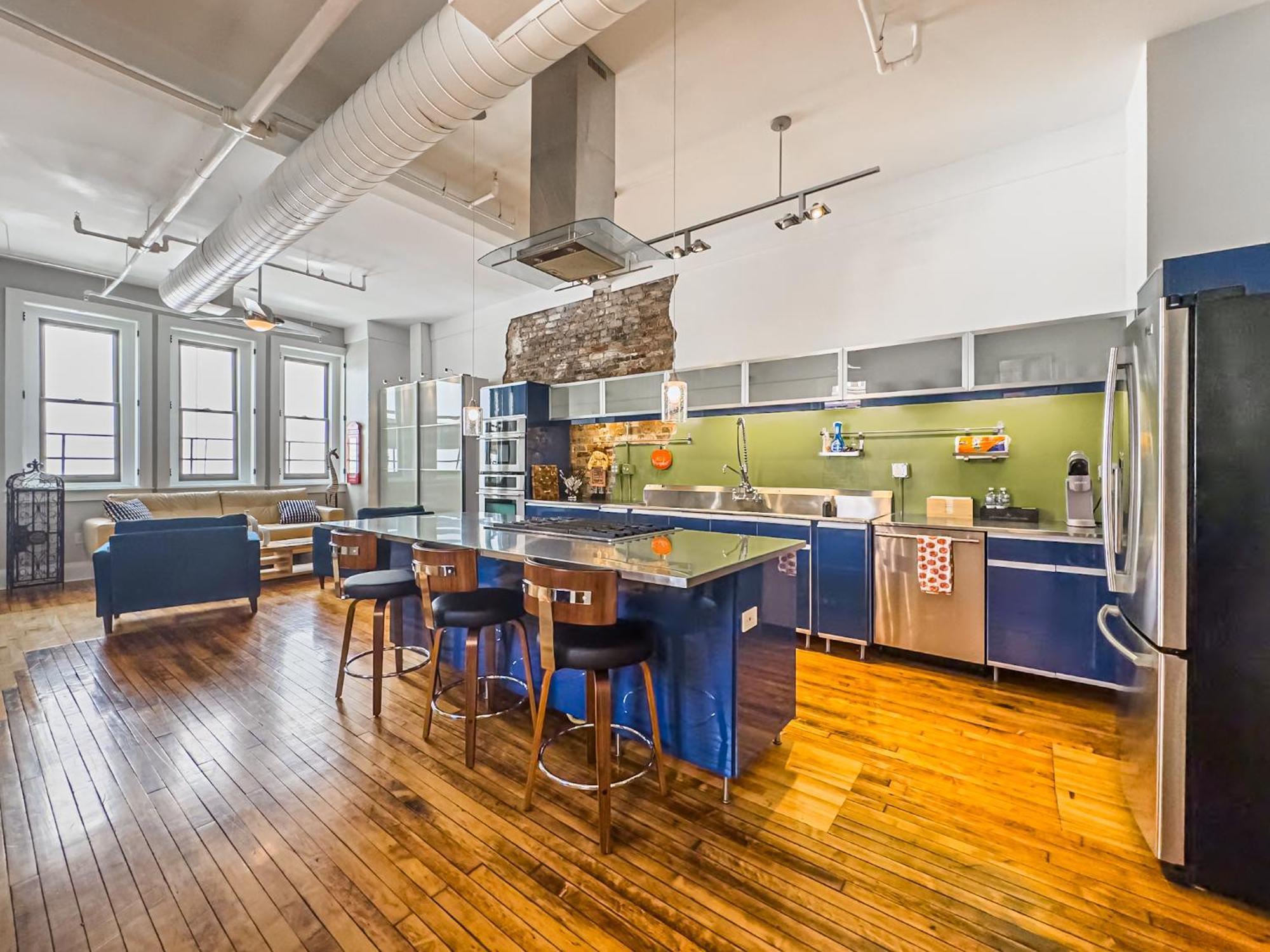 The Historic Lyric Penthouse With Private Rooftop Cincinnati Exterior foto