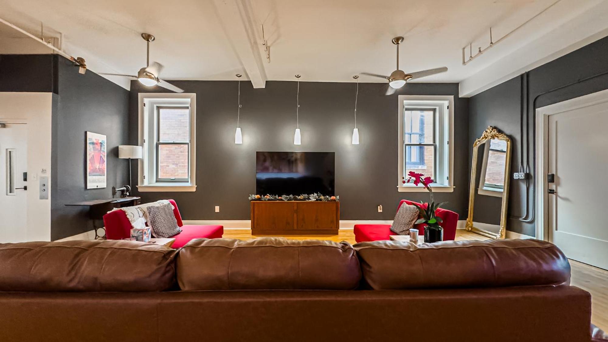The Historic Lyric Penthouse With Private Rooftop Cincinnati Exterior foto
